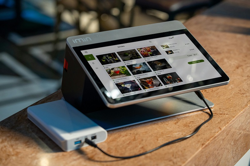 Phygitales Shopping mit Bilderdownloads